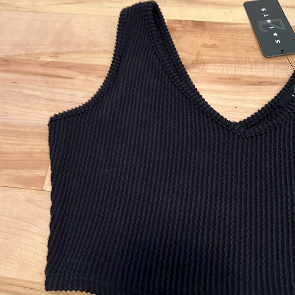21 Saints Ladies Black V-Neck Ribbed Crop Tank Top -NWT - Picture 8 of 10